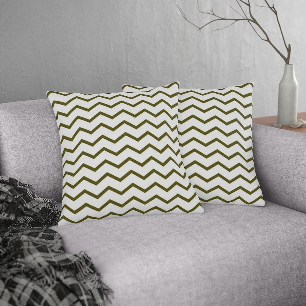 Indoor Or Outdoor Throw Pillow, Chevron Print